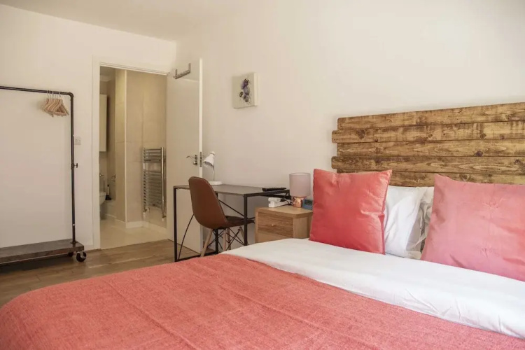 Modern Wandsworth Apartment