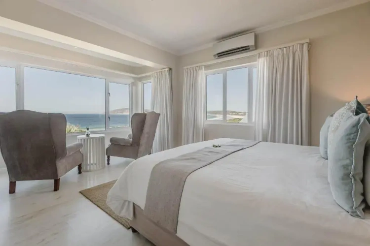 Standard Double room with sea view