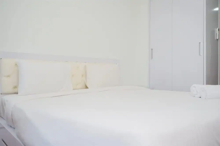 Warm and Cozy Studio at Springwood Residence Tangerang Apartment