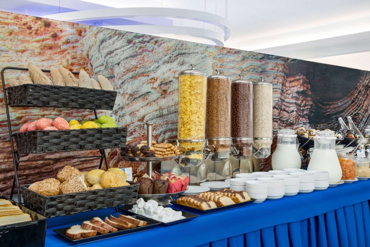 Tryp By Wyndham Corfu Dassia photo 11