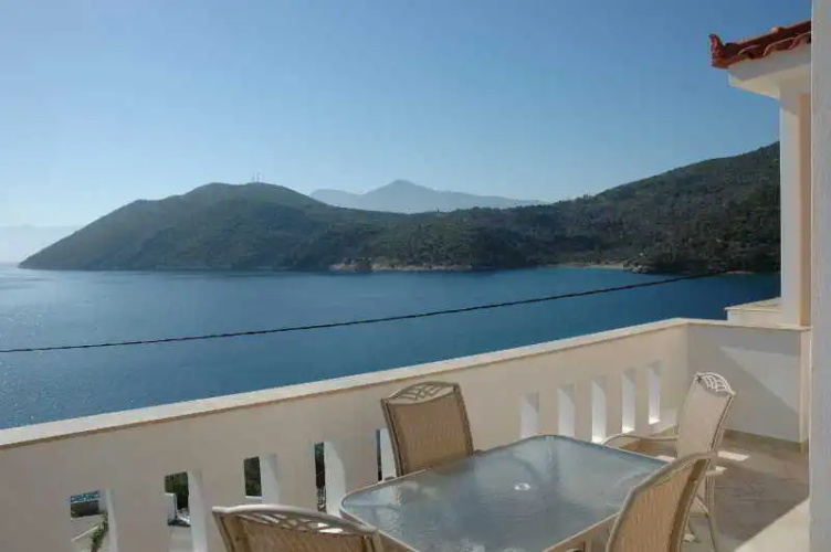 Villa Platanaki