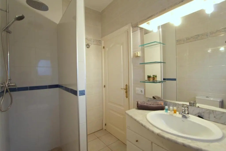 LEON Immo Apartment Bahia C - 10413