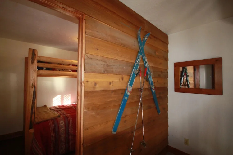 Mountain View 2 Bedroom Condo