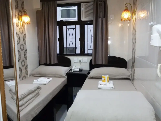 Twin room