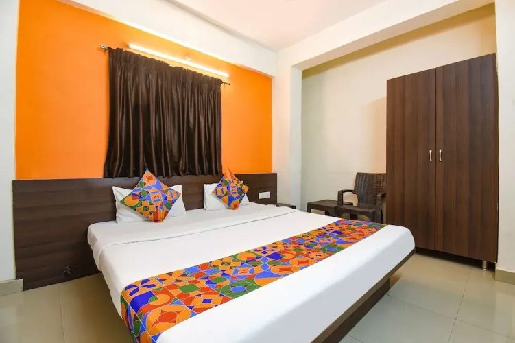 FabExpress Comfort Executive
