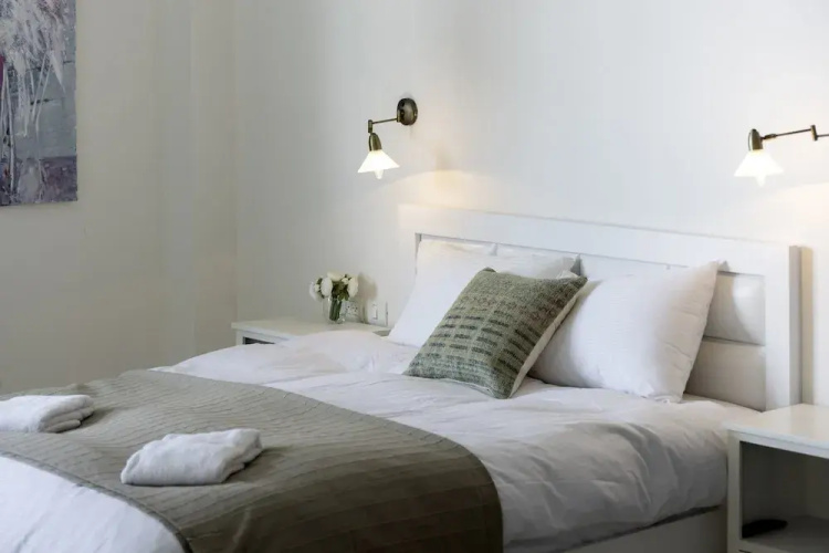 Luxurious 90sqm 2BR Beach Front