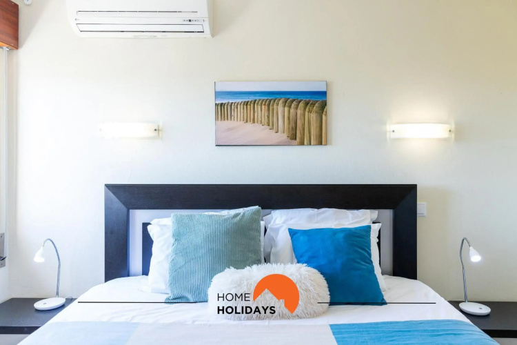 #005 Lovely&Cozy Beach Flat Parking,Pool,SeaView