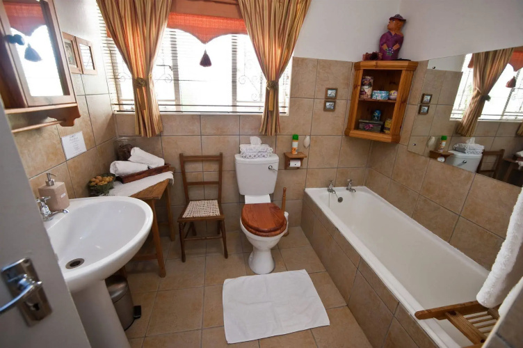 $@Flo-Ben Guest House