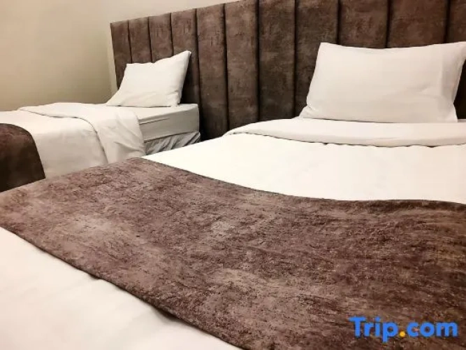 1 Bedroom Double Suite