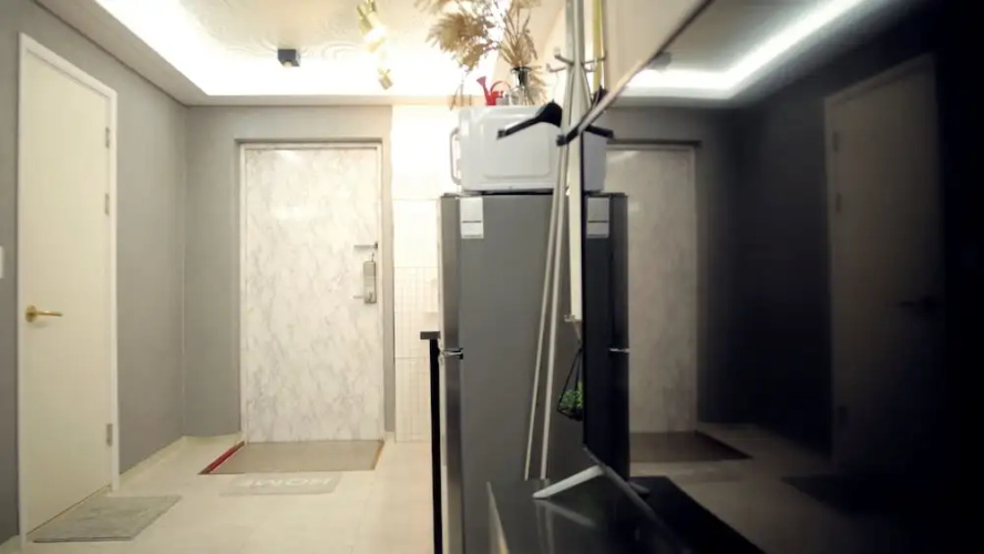 Hongdae PR. Modern Studio.