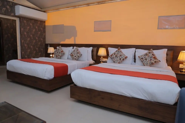 Luxury Twin room