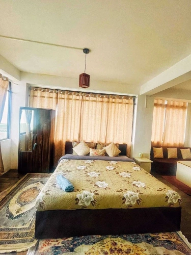 Superior Double room with balcony and with mountain view