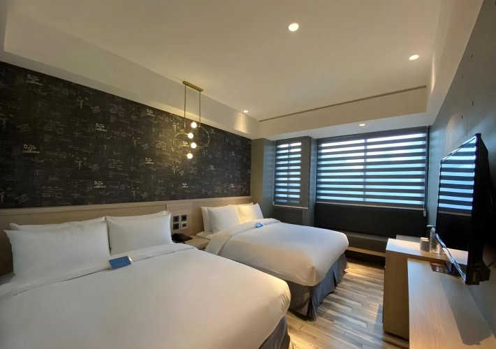 Micro Hotel