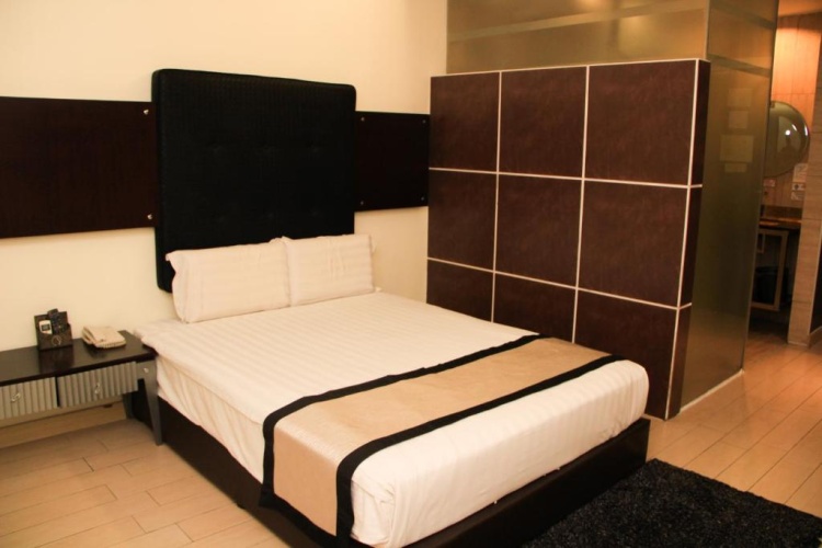Superior (No Window) Double room