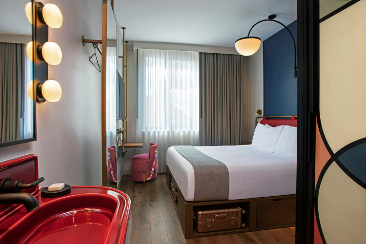 Moxy NYC Lower East Side photo 6