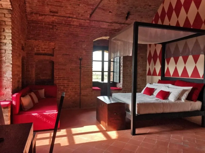 Deluxe Quadruple room