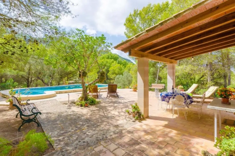 2 Bedrooms Double Villa