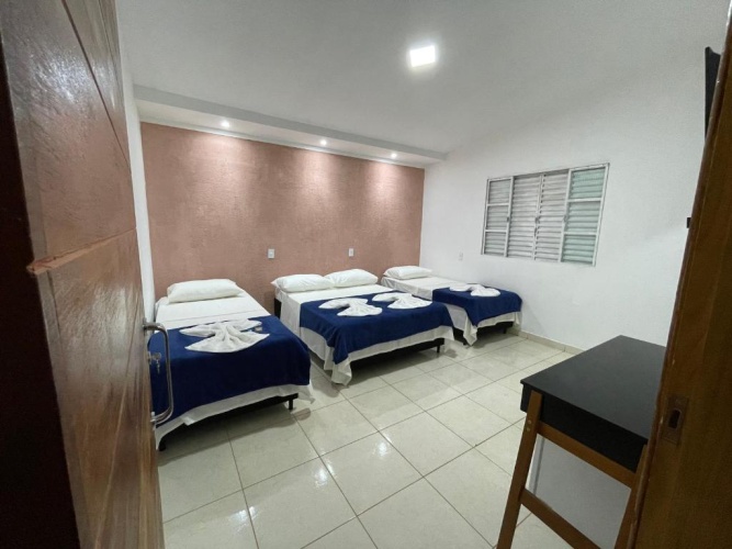 Quadruple Family Suite