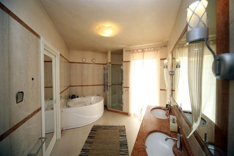 Villa Alice Bed & Breakfast