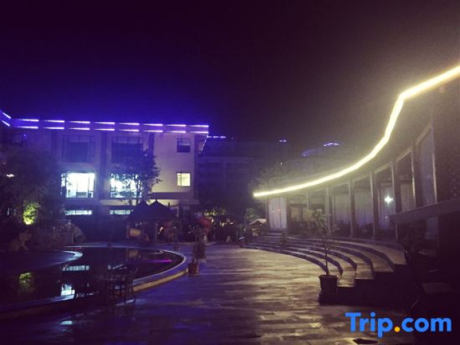 Pupiao Hot Spring Resort