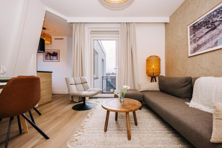 Suite with balcony