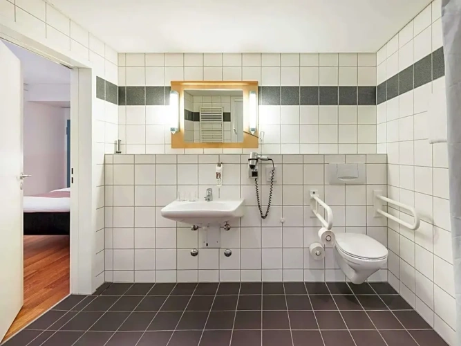 Standard Double room with city view