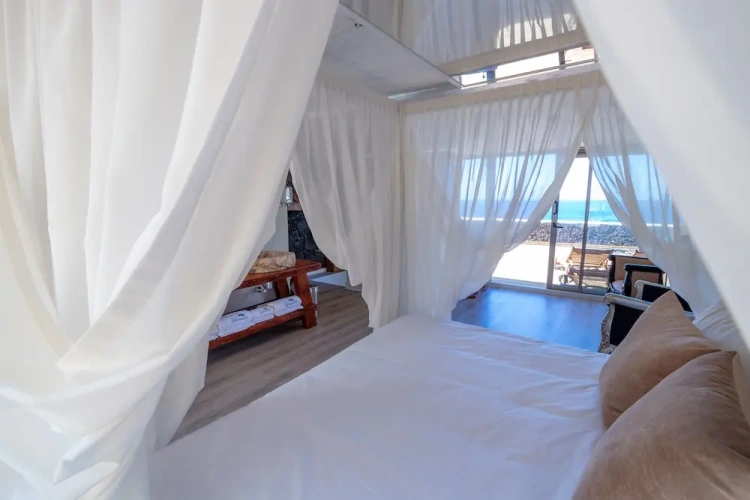 Luxury Suite