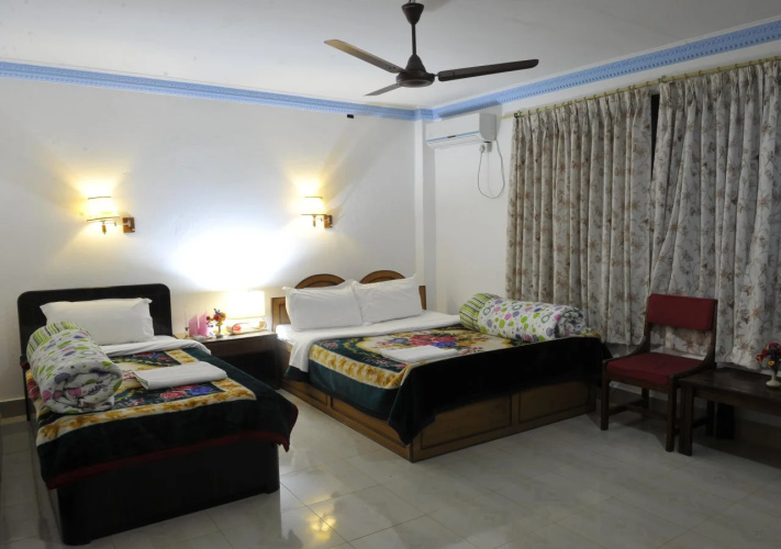 Jungle Nepal Resort