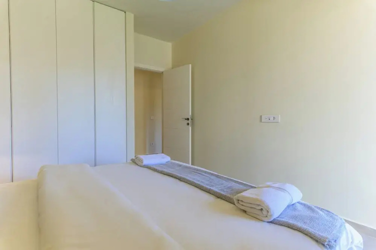 Achrafieh Gate - Modern 3-BR Apartments
