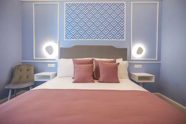 Cafè Latino Suites