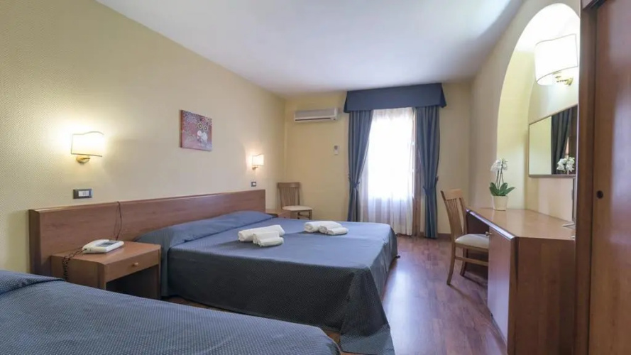 Hotel Akrabello