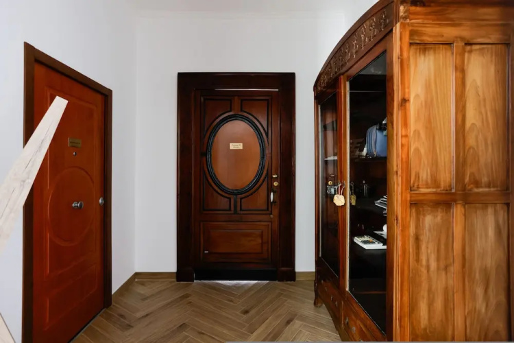 Pessina 90 Rooms in Naples