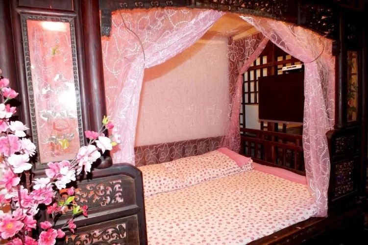 Lotus Root Inn- Xitang