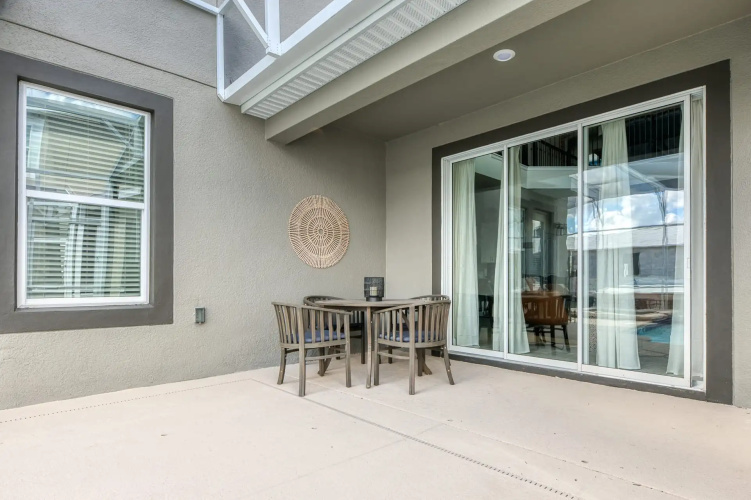 Super comfortable home in Champions Gate with private pool