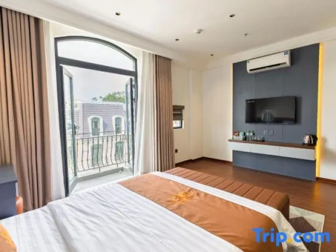 Deluxe Double room with balcony