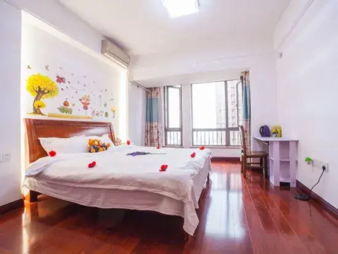 Qianfang Apartment