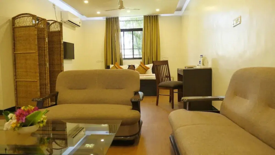 PACE Hotel Arungabad