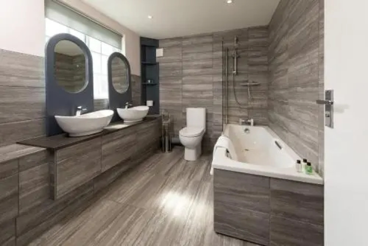 The Stable Suite @ York Racecourse