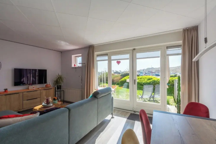 Apartment by Dutch Dunes and Sea