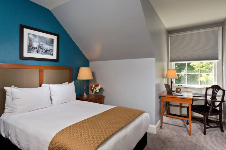 Gideon Putnam Resort And Spa