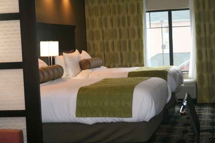 Quadruple Suite