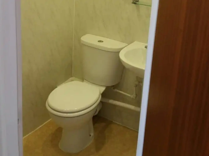 Superior Double Basement room