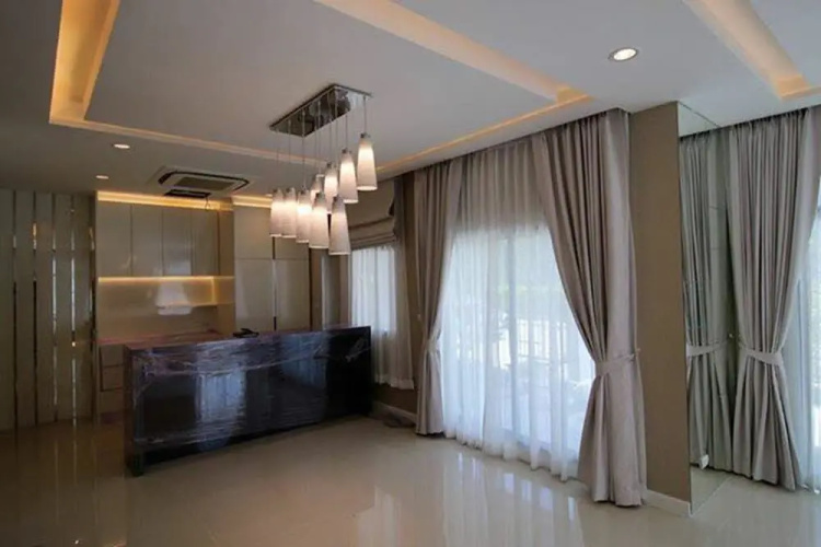 Somsri Apartment