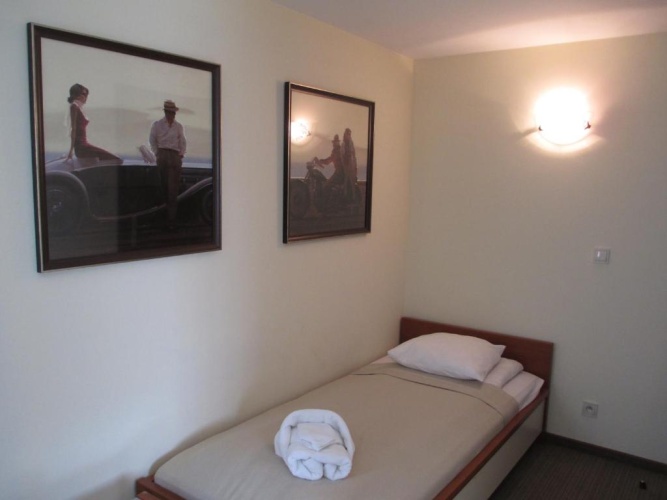 Standard Single room
