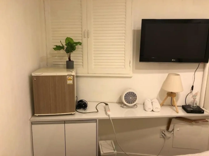 Standard Twin room with city view