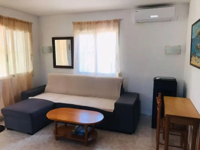 3 Bedrooms Cottage