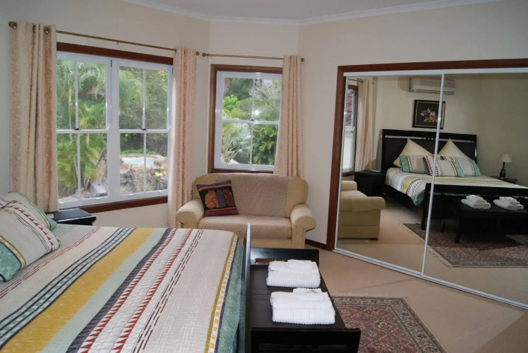 Kingfishers Manor @ Noosa