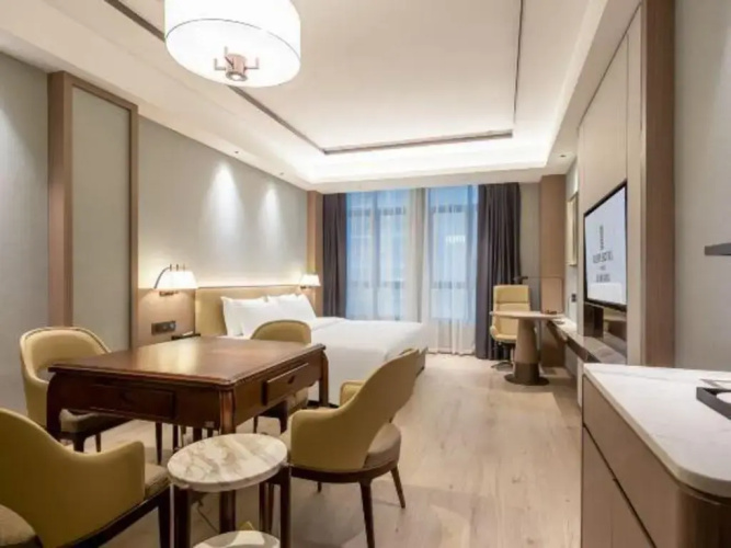 Rezen Hotel Yunyang Lanwan