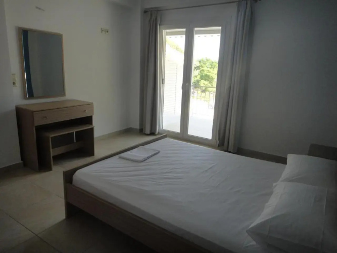 Menes Hotel