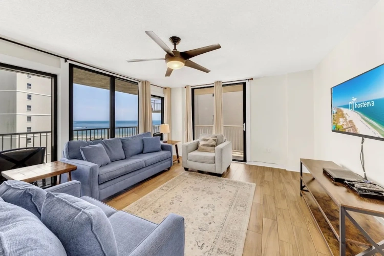 3 Bedrooms Premium room with balcony